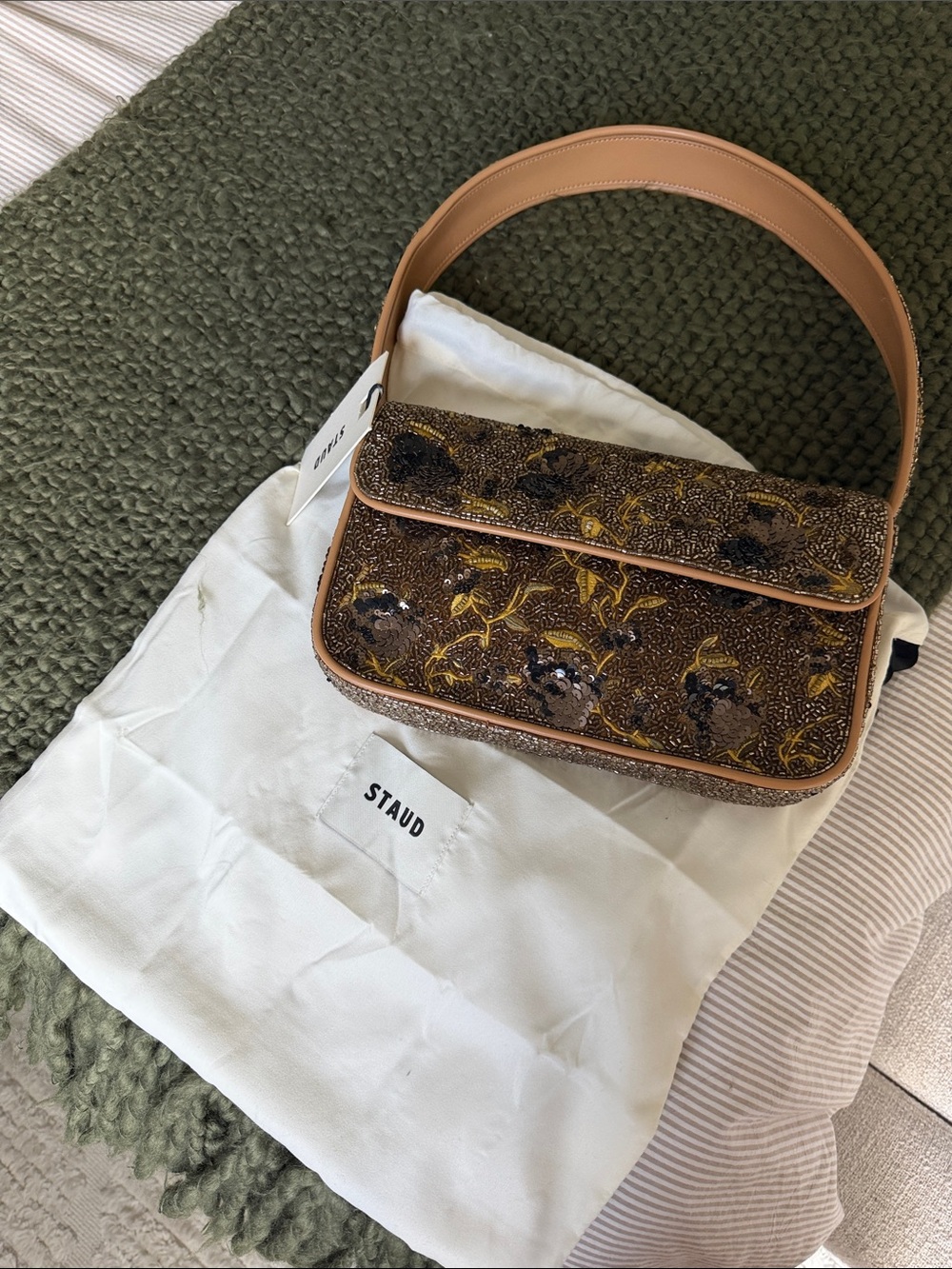 Brand new STAUD Brown Floral Sequin Shoulder Bag with Tan Trim - Picture 11 of 11